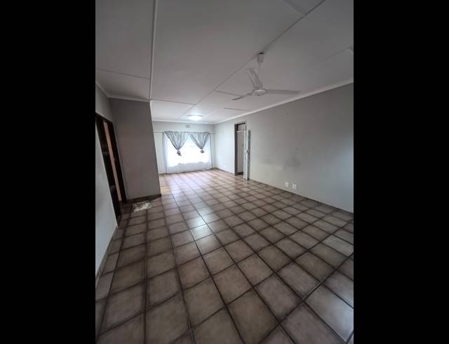 3 BEDROOM HOUSE RENTED IN ARBORETUM
